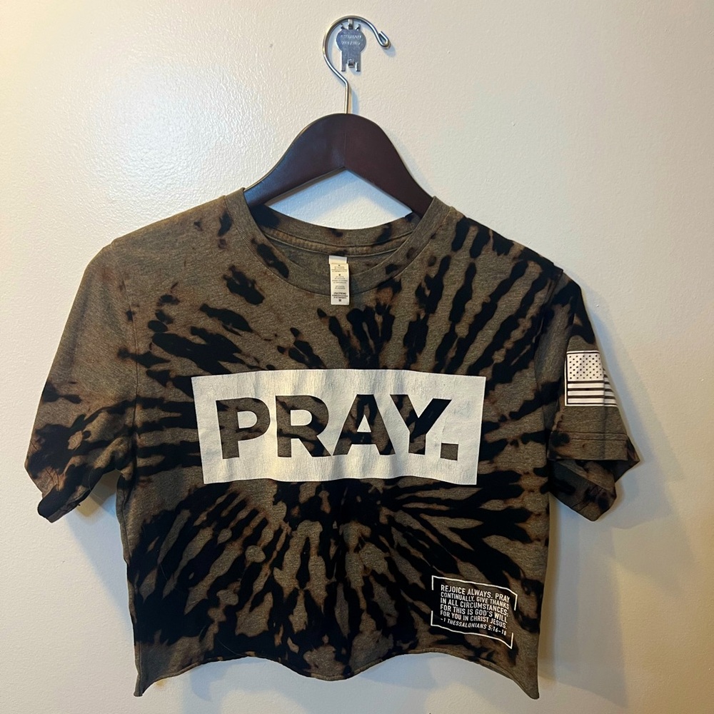 Mayhem Nation CrossFit Pray Crop Top